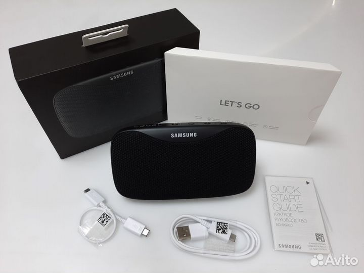 Портативная колонка Samsung Level Box Slim