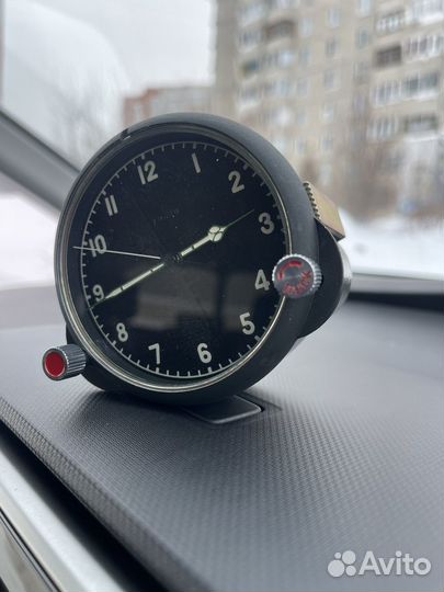 Часы в стиле лофт