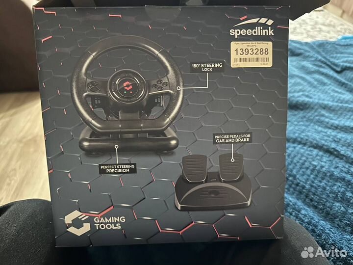 Игровой руль с педалями для пк
