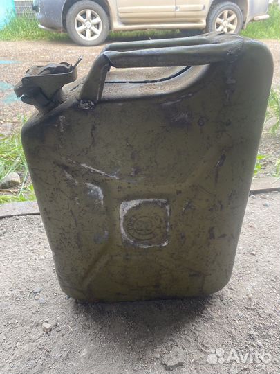 Канистра металлическая 20 л