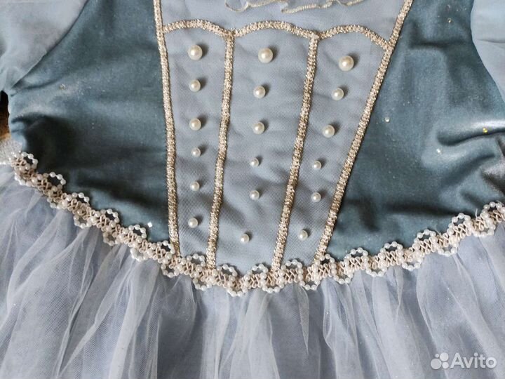 Нарядное платье для девочки 122 128