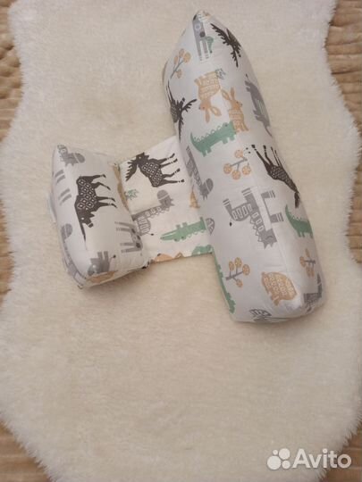 Позиционер (валик для сна новорожденных)