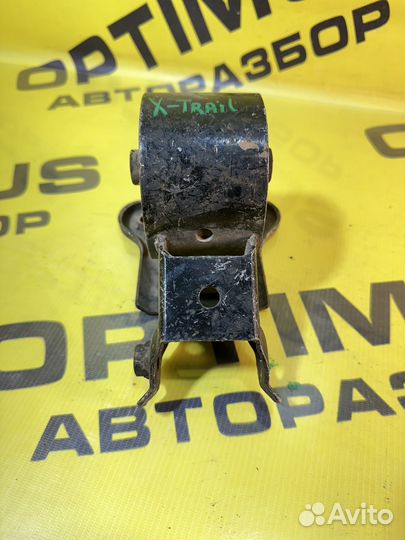 Опора двигателя задняя Nissan X-Trail T30
