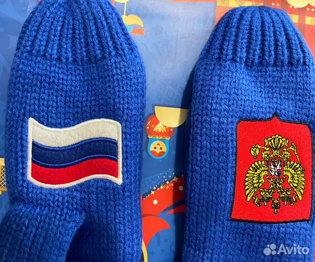 Варежки с гербом и флагом РФ. Лига звезд