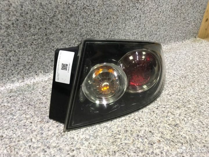 Фонарь правый Mazda 3 BK 2007