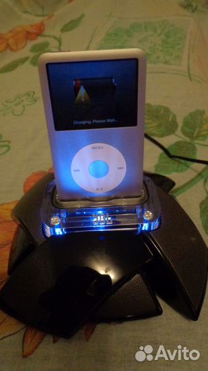 JBL on stage micro station для iPod/iPhone