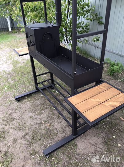 Мангал с крышей