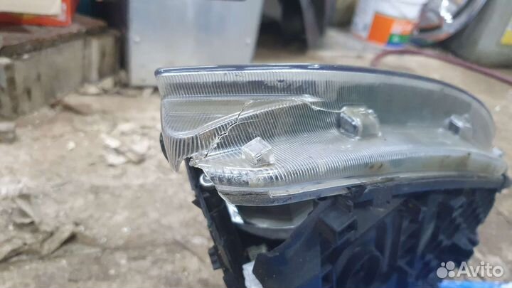 Фара левая skoda yeti