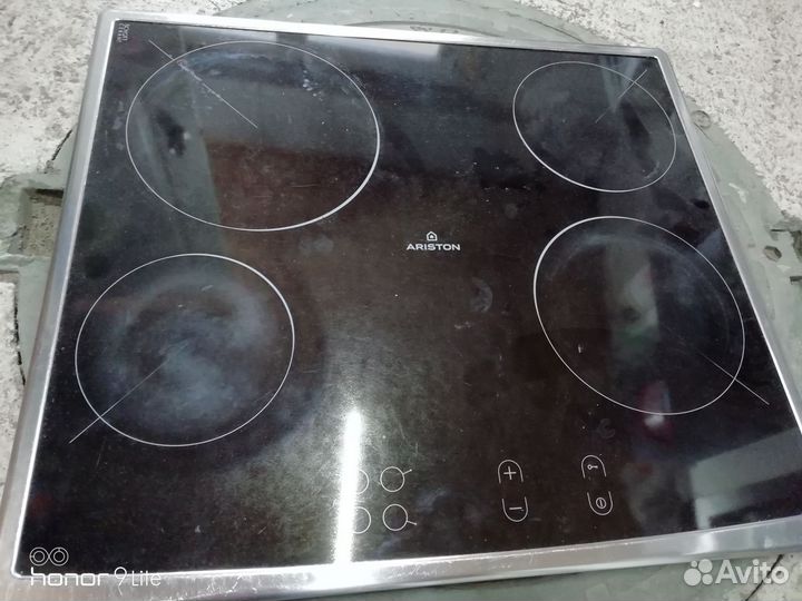 Стекло от варочной электрической панели Ariston
