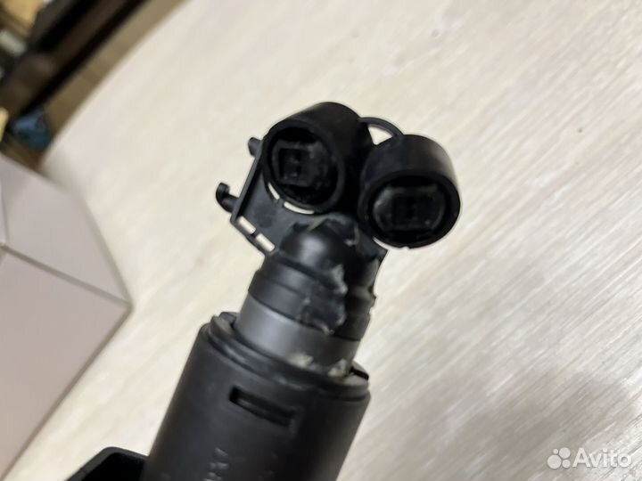 Форсунка омывателя фар ford kuga 2