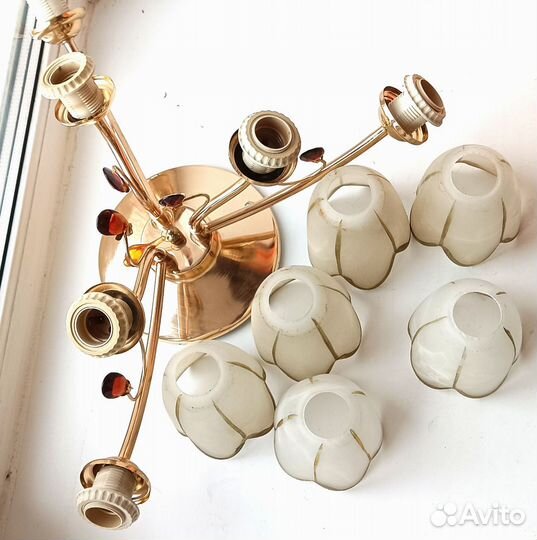 Плафоны 6 штук, люстра