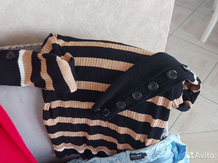 Брендовые отличные вещи 42-44
