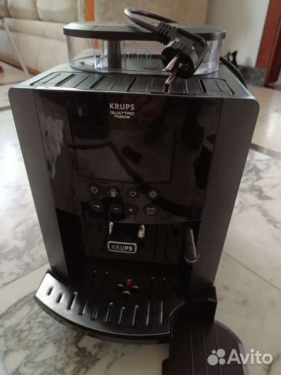 Кофемашина krups новая EA895N