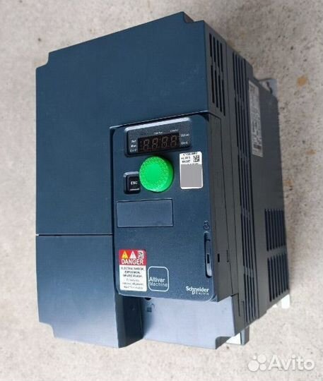 Преобразователь Schneider Electric ATV320U55N4C