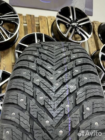 Nokian Tyres Hakkapeliitta 10p SUV 255/55 R18 109T