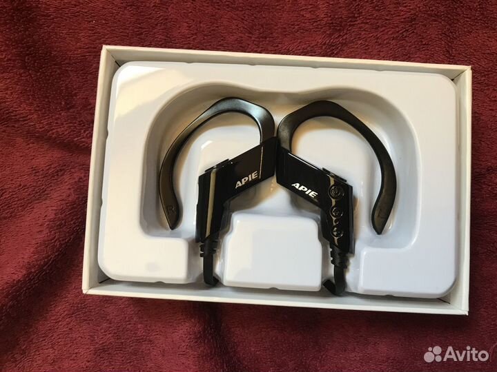 Наушники apie. Model S501