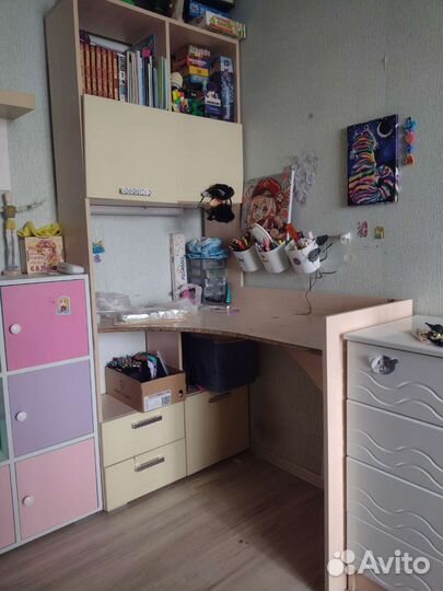 Стол угловой