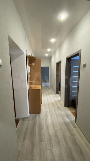 3-к. квартира, 92,3 м², 4/10 эт.