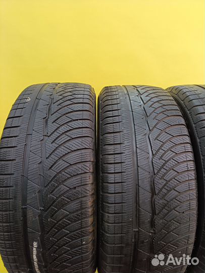 Michelin Pilot Alpin PA4 235/55 R18