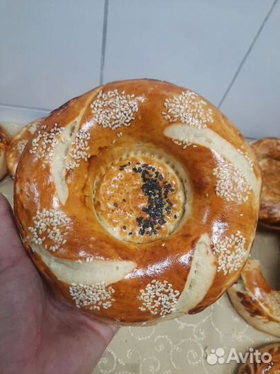 Пекарь тандырщик самса шаурмист и пекарь