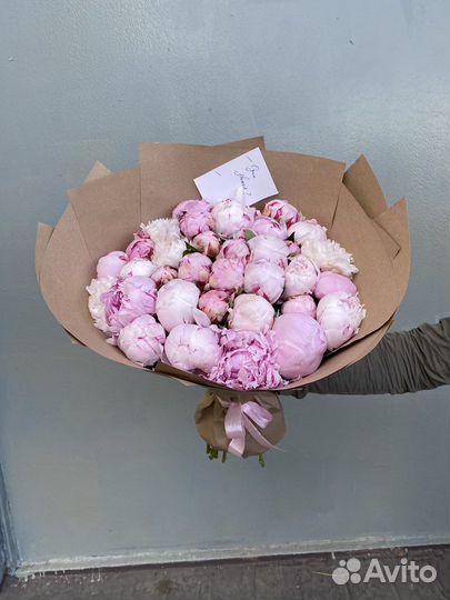 Пионы букет