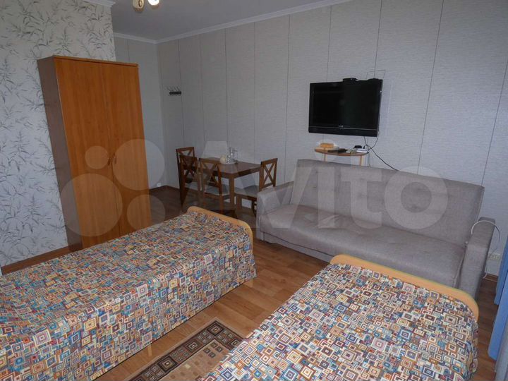 Дом 302 м² на участке 8 сот.