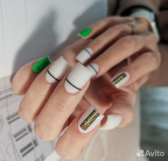 Мастер маникюра