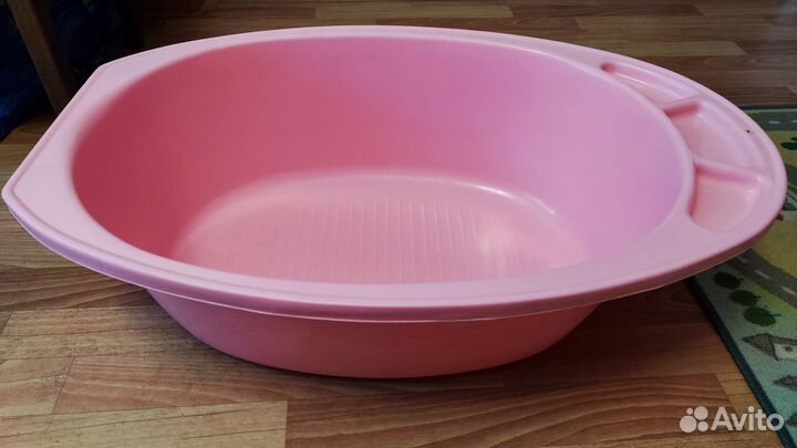 Ванночка для купания новорожденного