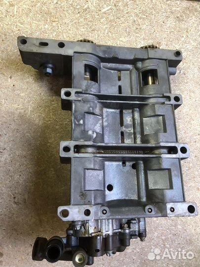 Масляный насос с балансиром m271 Mercedes W204