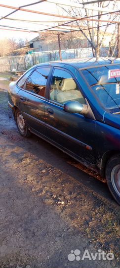 Renault Laguna 2.0 AT, 1996, 215 064 км