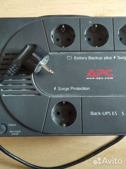 Источник бесперебойного питания APC back-ups 525