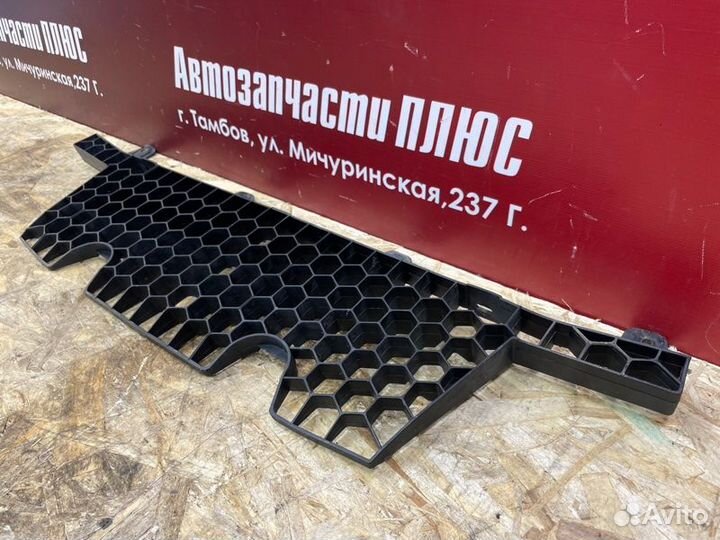 Усилитель бампера передний LADA Vesta