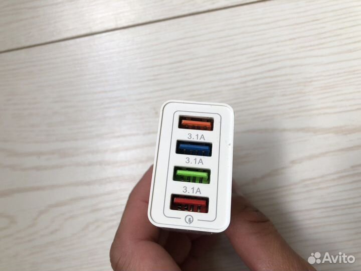 Зарядное устройство на 4 usb