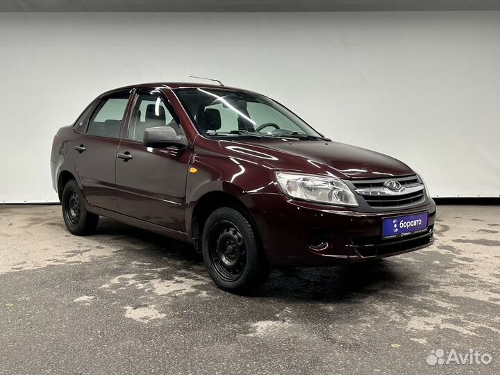 LADA Granta 1.6 МТ, 2013, 194 000 км