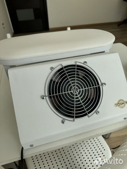 Маникюрный пылесос