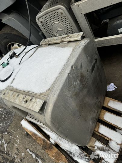 Топливный бак 350л. Man tgs