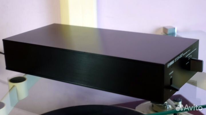 Высокого класса MC фонокорректор Yamaha HA-1