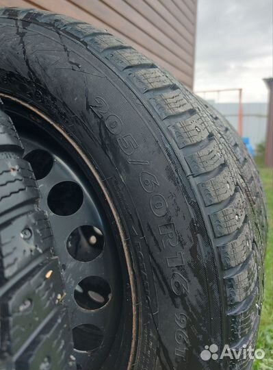 Колеса Б\У Nokian Nordman 7 205/60 R16