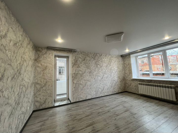 2-к. квартира, 50 м², 1/5 эт.