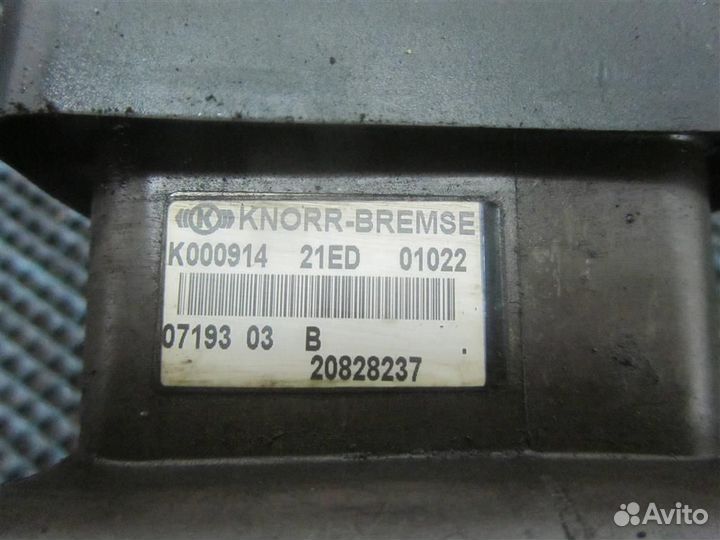 Кран модулятор тормозов передний ebs Renault Magn