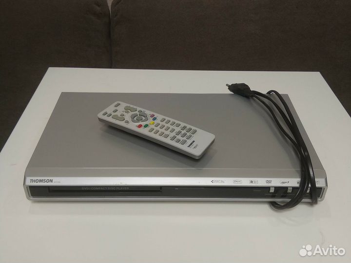 Телевизор, dvd и видео проигрыватель