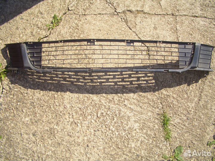 Решётка переднего бампера Хонда Аккорд с08