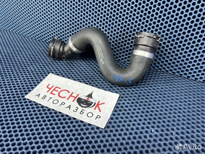 Патрубок радиатора VW Touareg NF2/FL 10-18