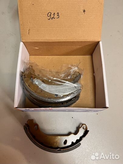 Колодки тормозные renault logan 98- барабан