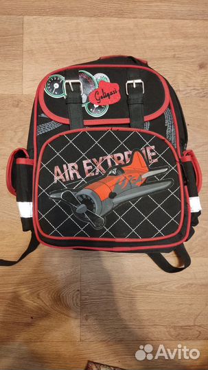 Школьный рюкзак
