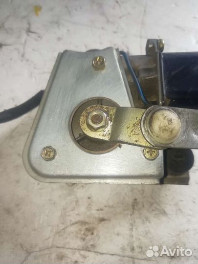 Мотор стеклоочистителя toyota cruiser 80 кузов GX