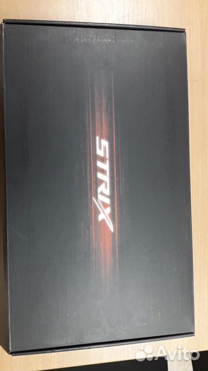Видеокарта Asus GeForce GTX 1070 ROG strix