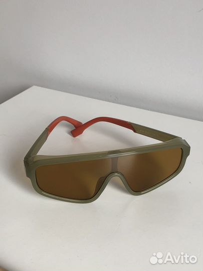 Солнечные очки