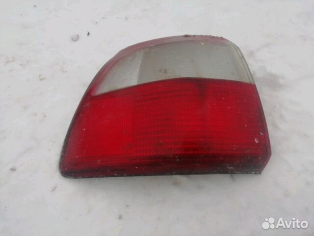 Задний левый стопсигнал в крыло опель омега б