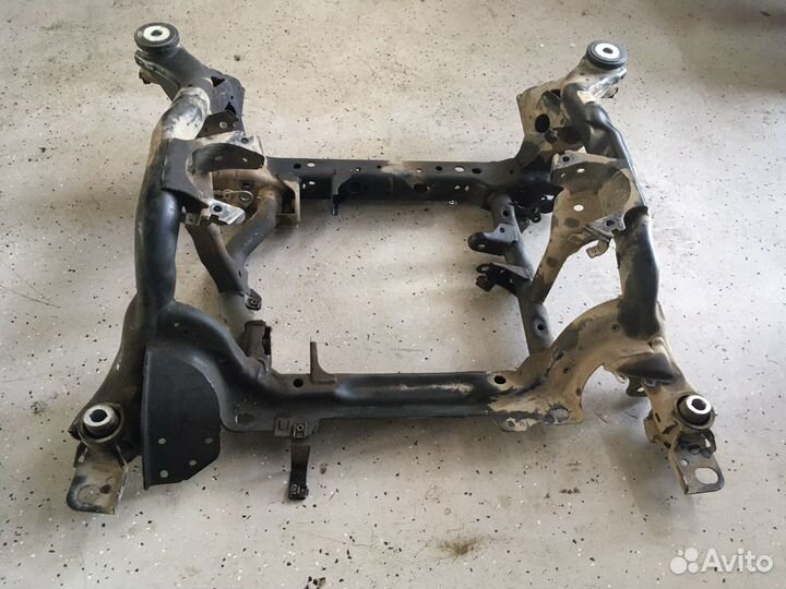 Передняя балка двигателя Mercedes Ml,Gls,GL 166 20